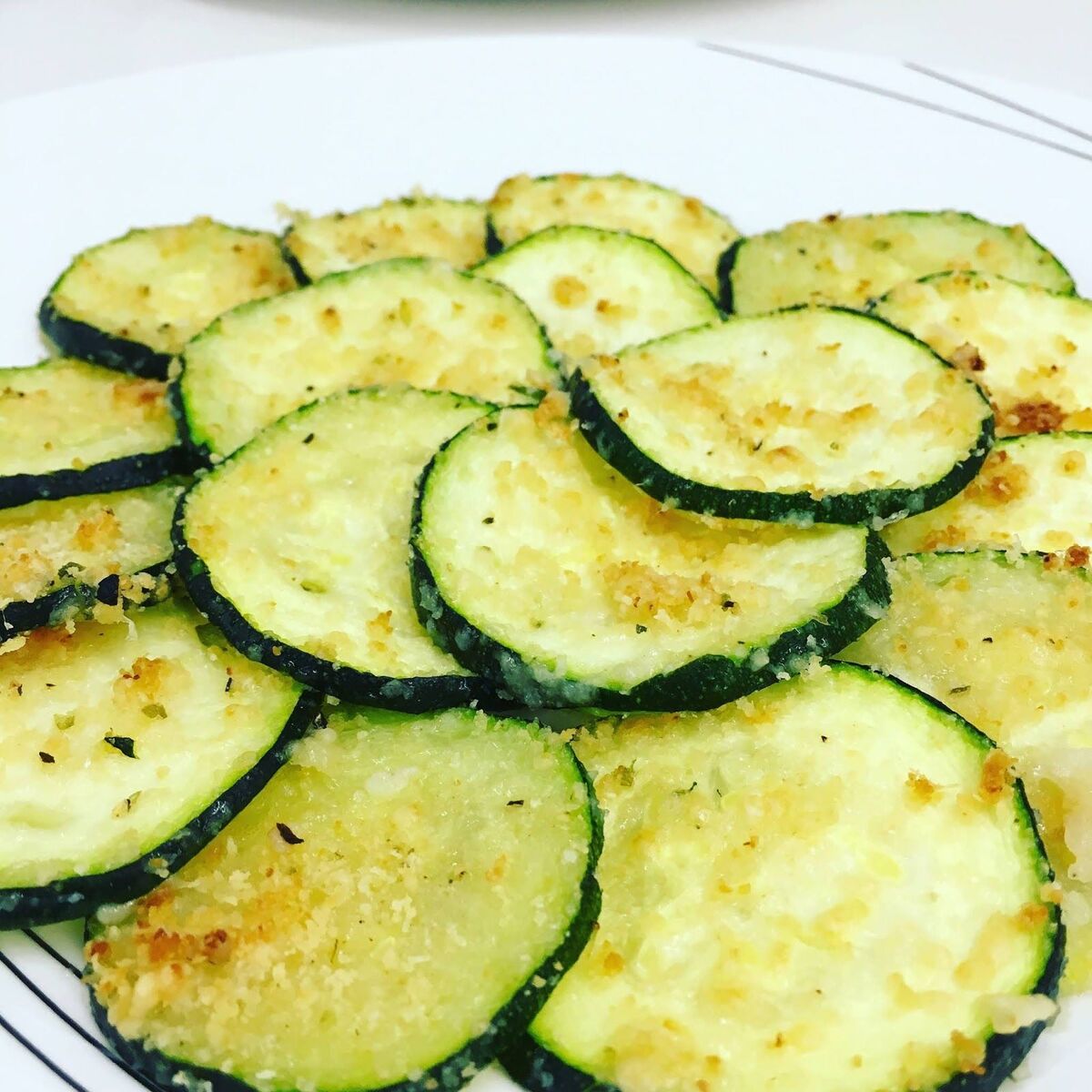 Calabacín al parmesano (Lunette di zucchini)