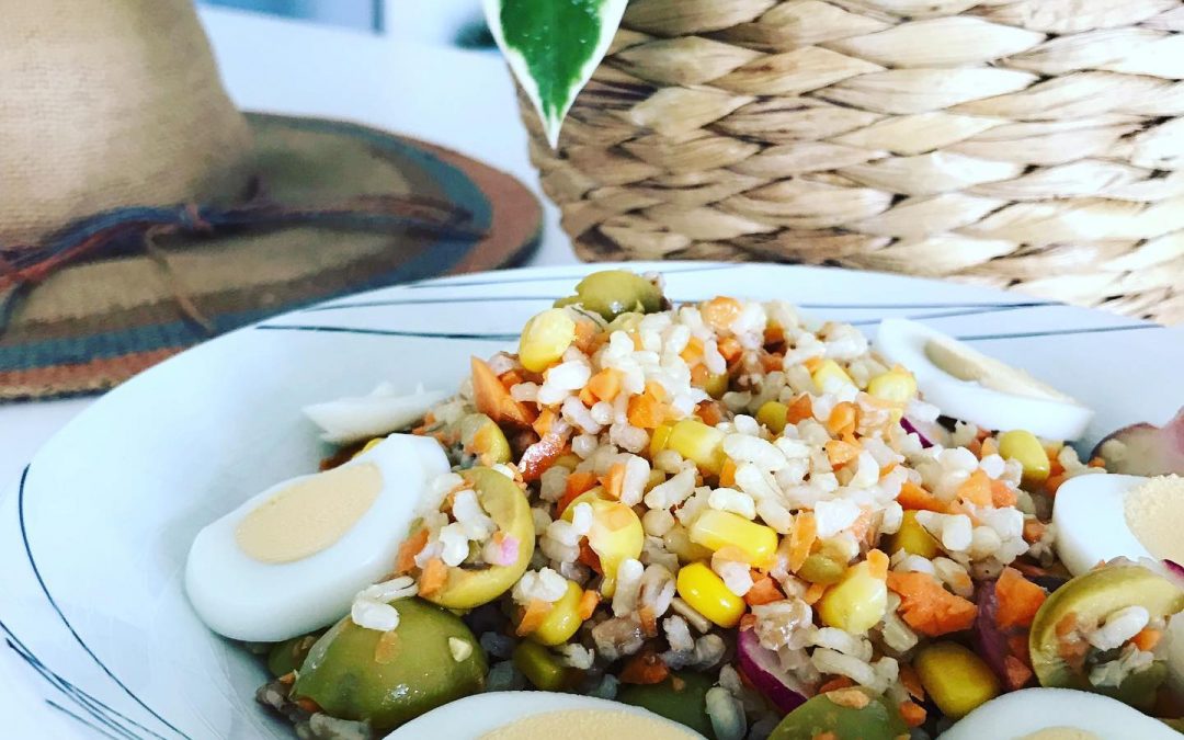 ENSALADA DE ARROZ Y HUEVO